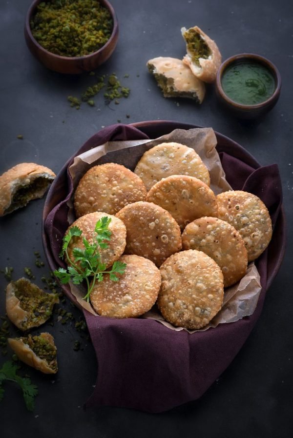 Dry Matar Kachori (3pcs)